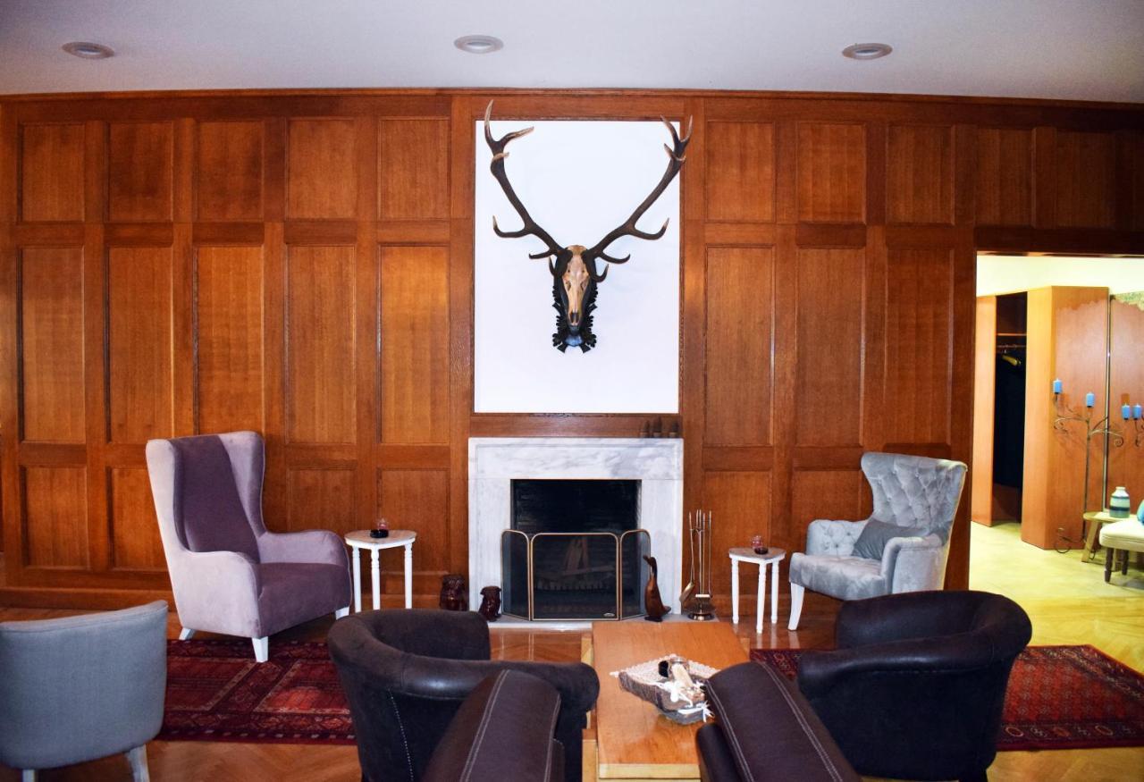 Hunting House Hotell Turija Eksteriør bilde